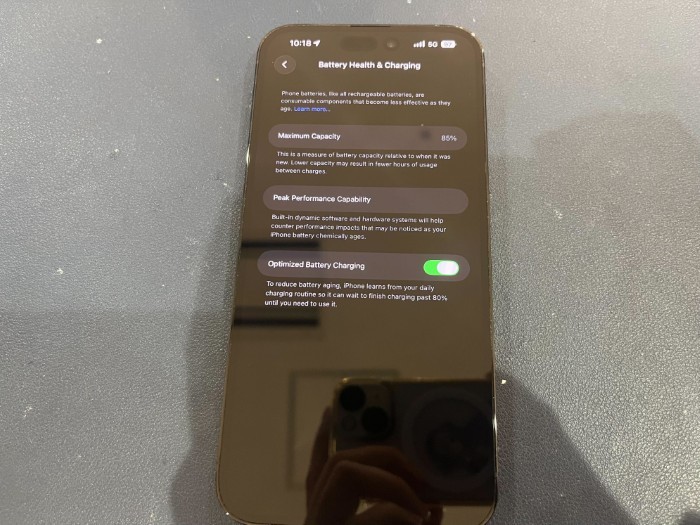 豊川市】iPhone15 Pro Maxのバッテリー交換｜劣化表示が出たら交換の