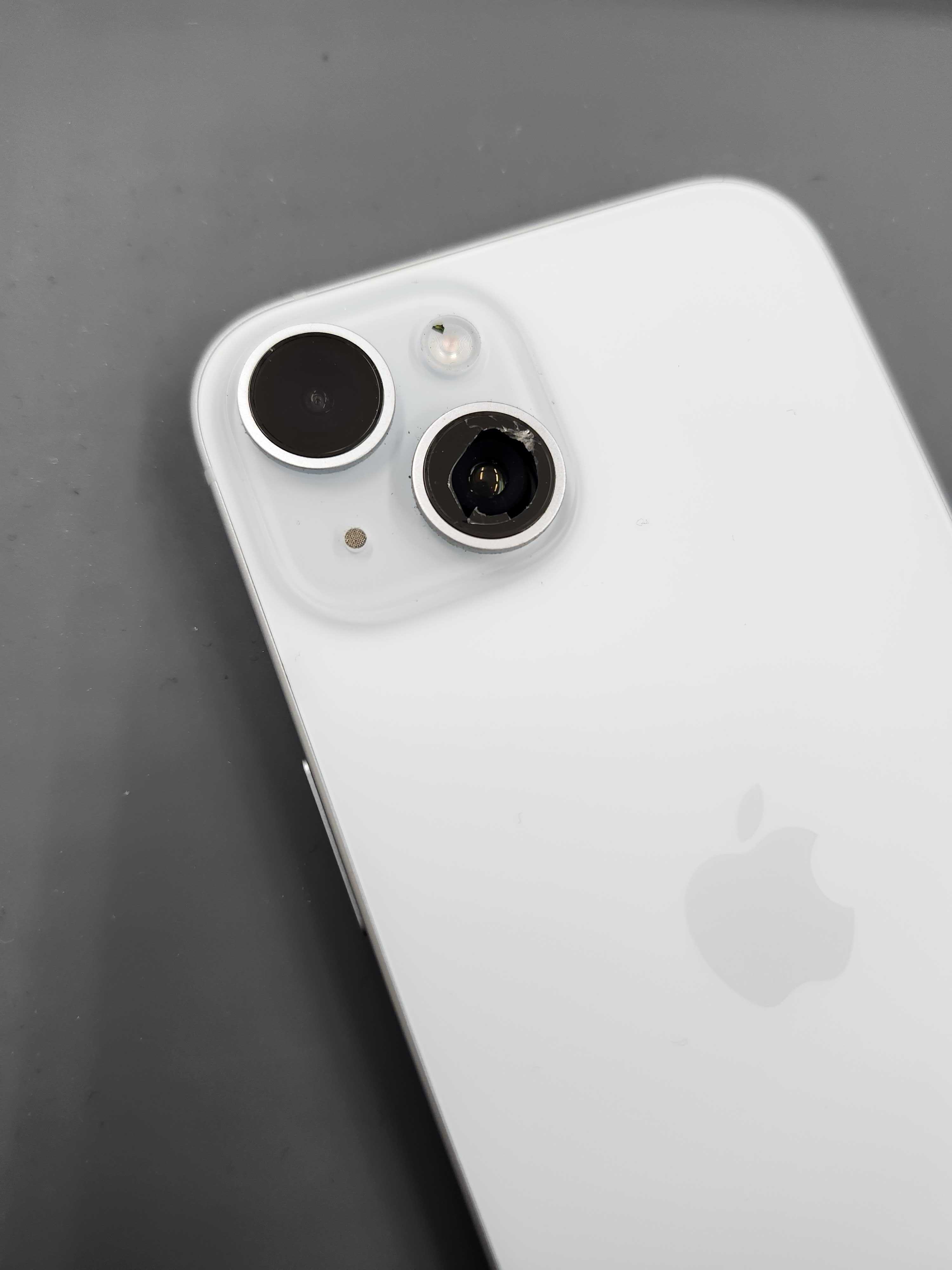 豊川市】iPhone15のカメラレンズ割れ修理｜放置は危険！即日対応可能📸