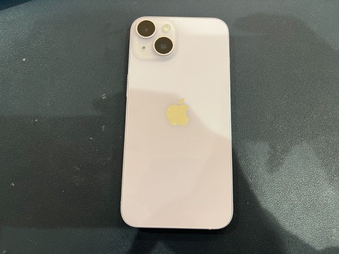 あいふぉん　アイフォン　iPhone14 充電もたない　1日もたない　減りが早い　経年劣化　サービス表記　電源勝手に落ちる　シャットダウン　ばってりー　バッテリー　交換　修理