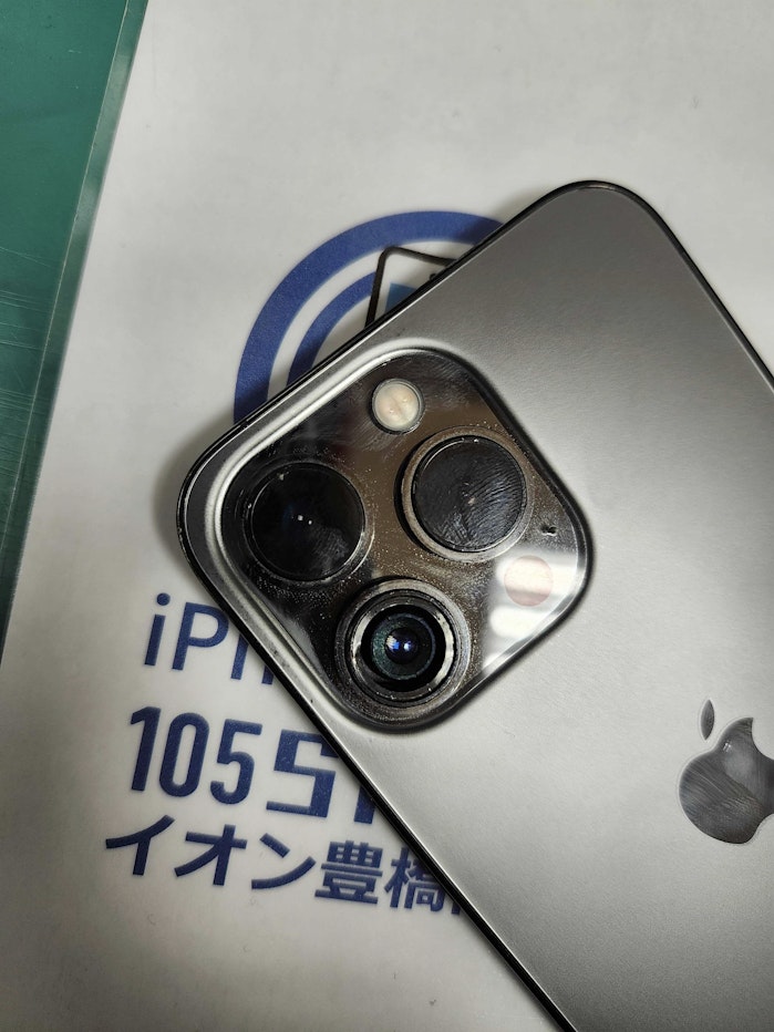 iphone13pro　カメラレンズ交換　カメラレンズ割れ