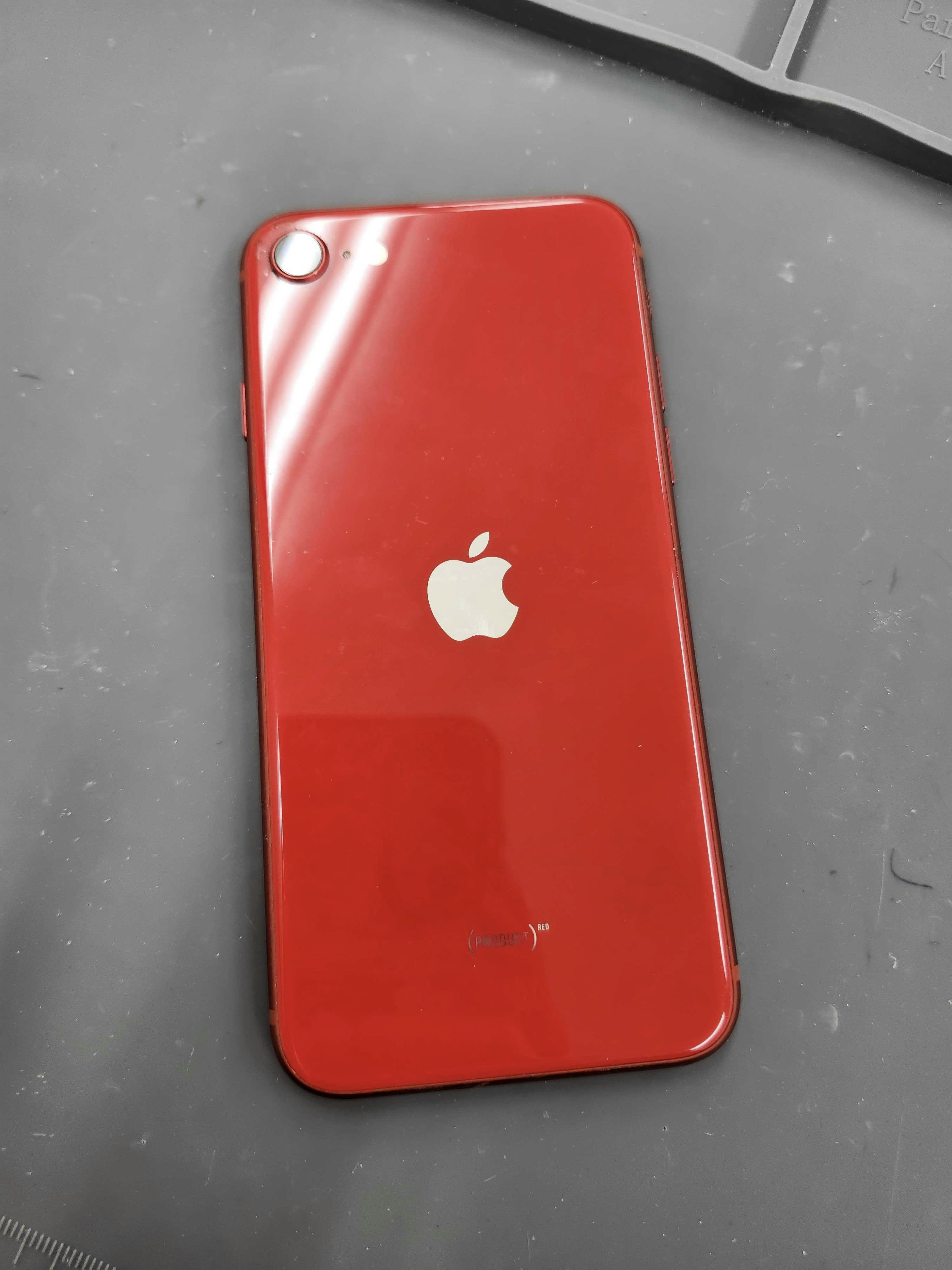 iPhoneSE2　iPhone　修理　iPhone修理　交換　インカメラ　カメラ修理　豊川　豊橋　新城　蒲郡　湖西　浜松