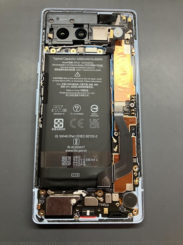 Pixel 7a バッテリー膨張】背面が浮く・画面が押し上がる症状も