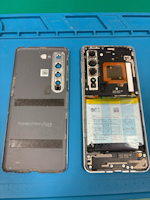 【豊橋市】AQUOSが起動しない…電源トラブルはバッテリー交換で復旧！【まちスマ豊橋店】