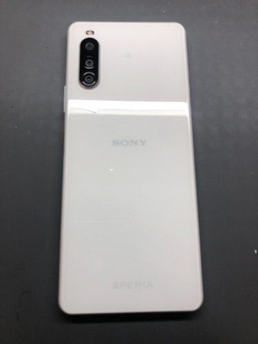 Xperia 10 II の電源ボタンが反応しない