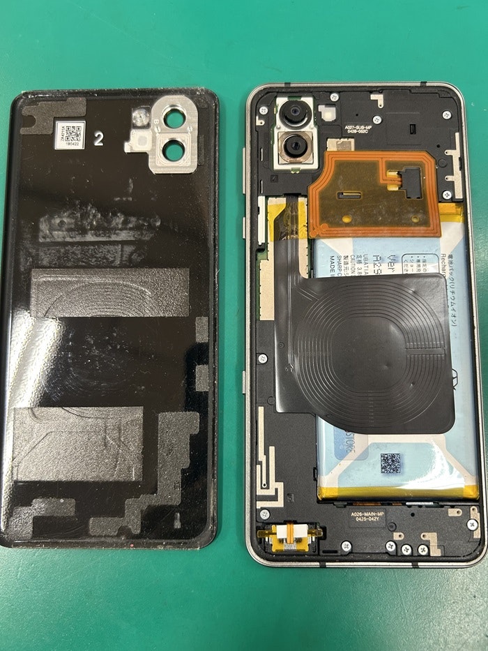 Android アンドロイド AQUOS R3 バッテリー交換