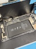 【豊橋市】iPhone 12 miniのカメラレンズが割れた！アウトカメラレンズ交換で安心して使える状態へ復旧しました  こんにちは！まちスマ豊橋店です。  今回は豊橋市にお住まいのお客様よりご依頼いただいた iPhone 12 miniのアウトカメラレンズ交換修理 をご紹介いたします。  スマートフォンを落としてしまった際、