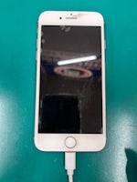 【当日修理OK】iPhone8が充電できない！？豊川市で充電口交換修理を行いました！