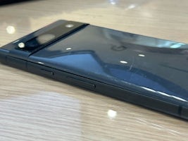 【一宮市】Google GooglePixel7a バッテリー膨張　バッテリー交換　木曽川　テラスウォーク一宮市