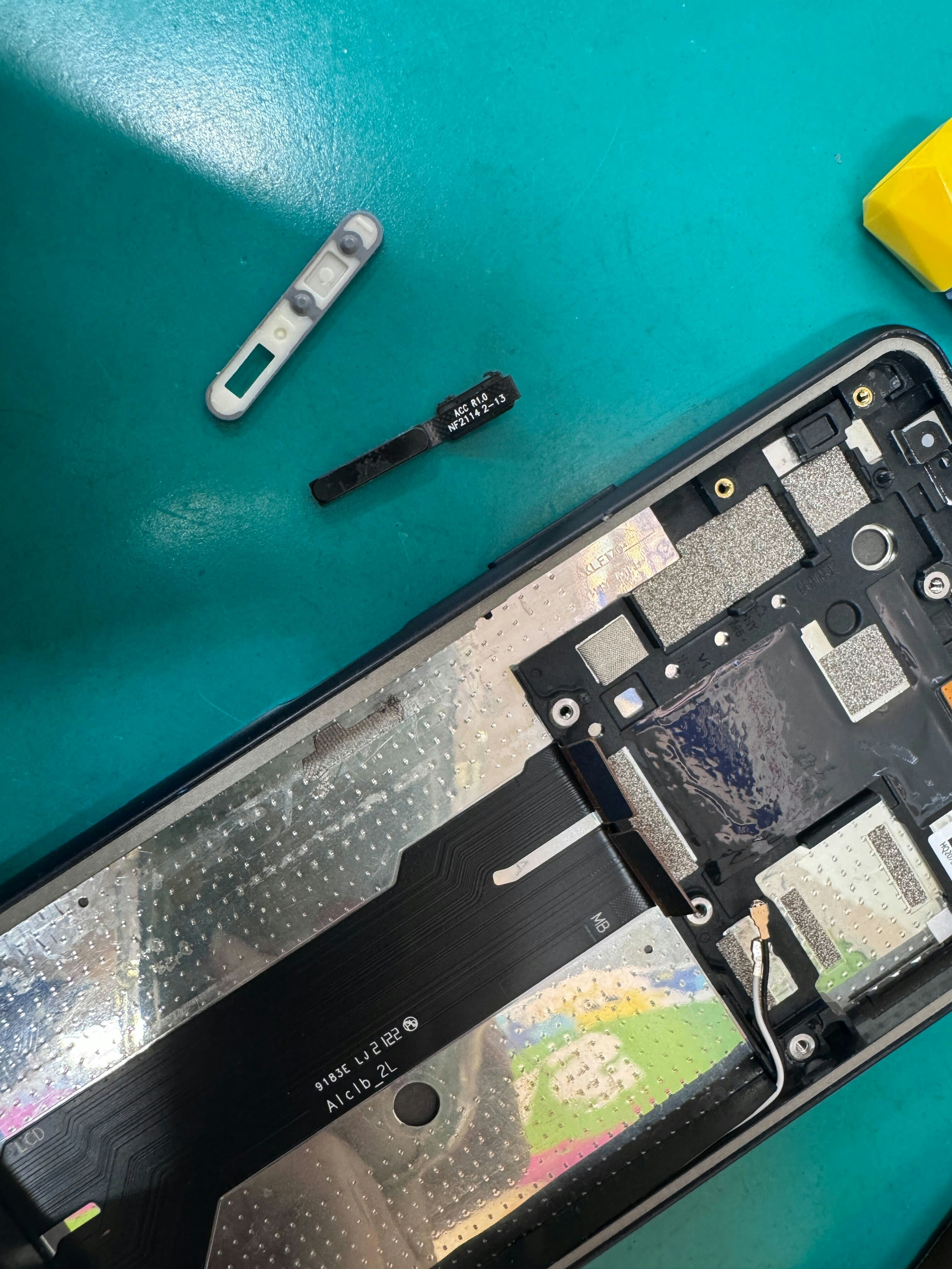 Xperia10Ⅲ 電源ボタン修理