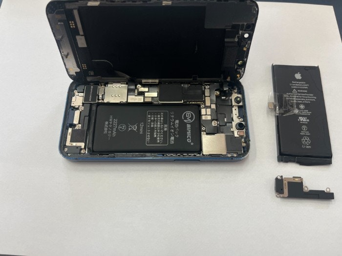 iPhone　アイフォン　あいふぉん　12 mini　充電減り早い　経年劣化　膨張　電源落ちる　ばってりー　バッテリー　交換