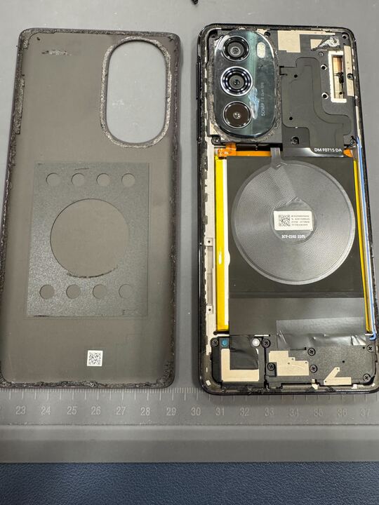 【バッテリー新品交換済】Motorola Edge 30 Pro SIMフリー バッテリー新品交換済】Motorola Edge 30 Pro SIMフリー motorola 互換