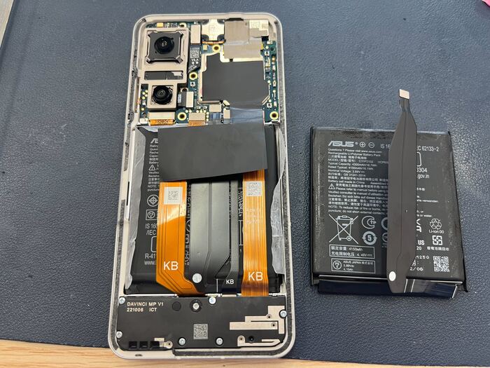 岡崎市】Zenfone 9 バッテリー交換 まちスマ岡崎店