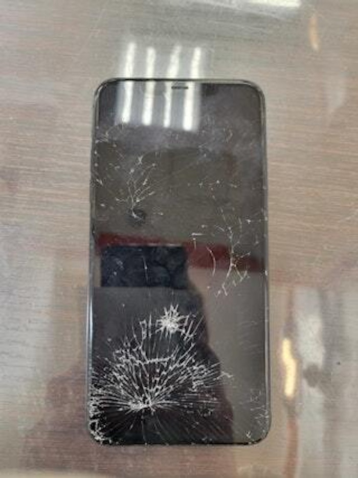豊川　iphone修理　スマホ修理　画面割れ