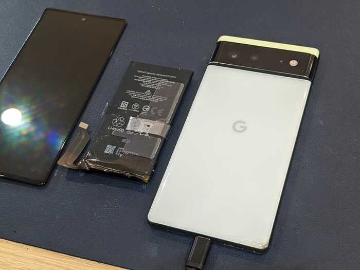 ぴくせる　ピクセル　Pixel　画面割れ　ひび割れ　充電の減りはやい　画面真っ暗　急に電源落ちる　バッテリー　画面　がめん