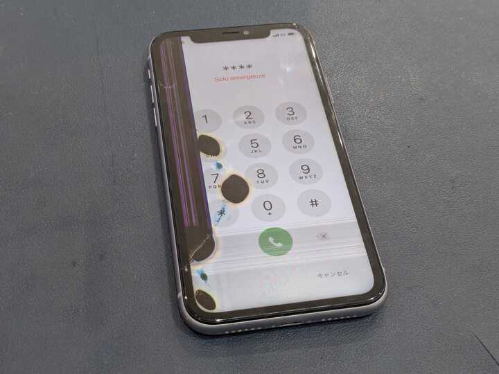 豊田市】iPhone11の画面交換修理を行いました！画面割れ・黒いシミも