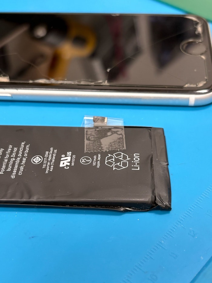 バッテリー交換　iPhone　iPhone修理