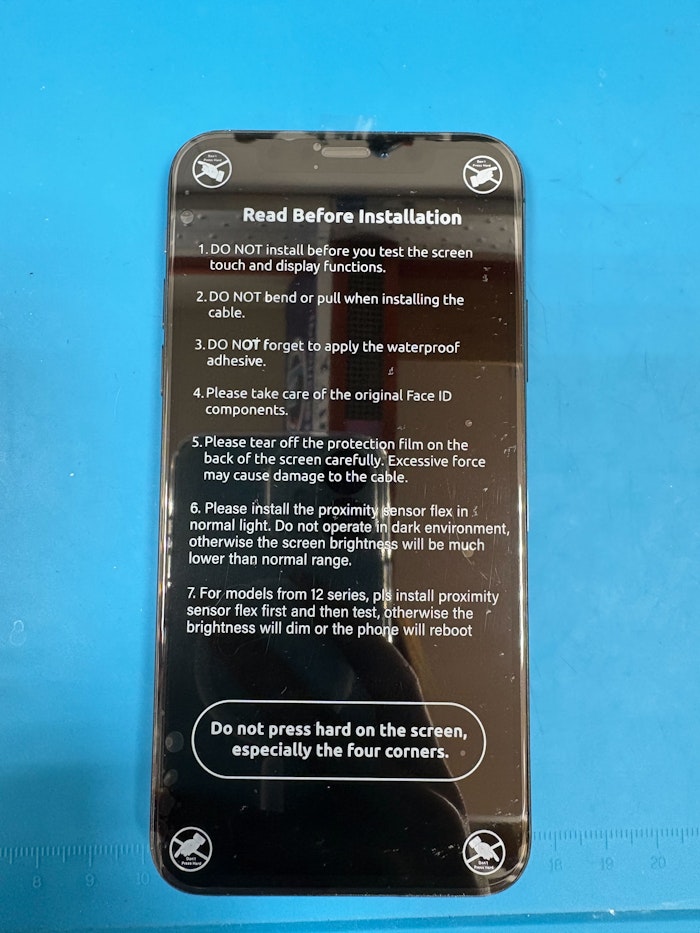 iPhone修理　iPhoneXS　画面交換