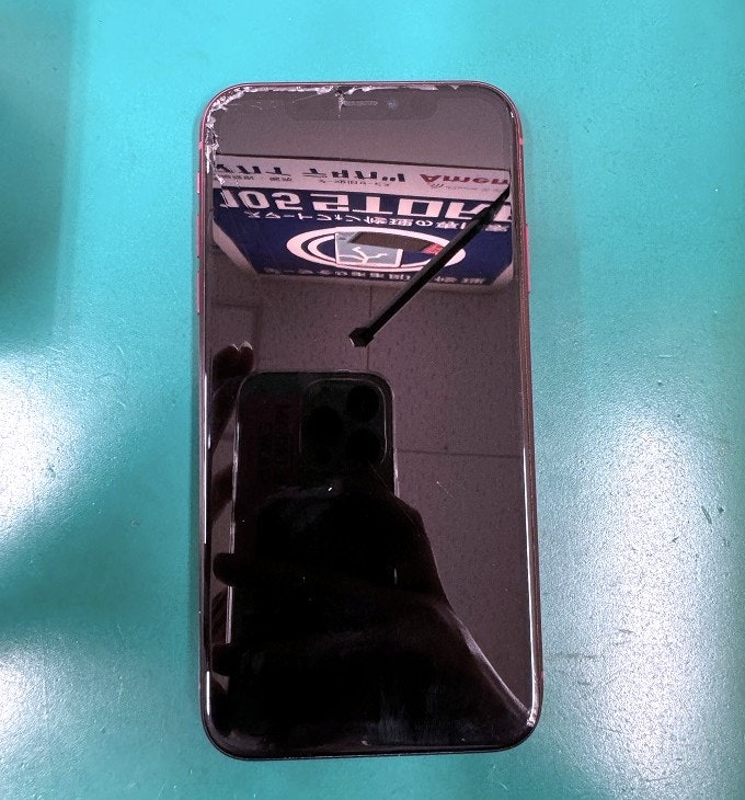 iPhone11　画面割れ　画面交換　豊川　豊橋　新城　蒲郡　湖西　浜松