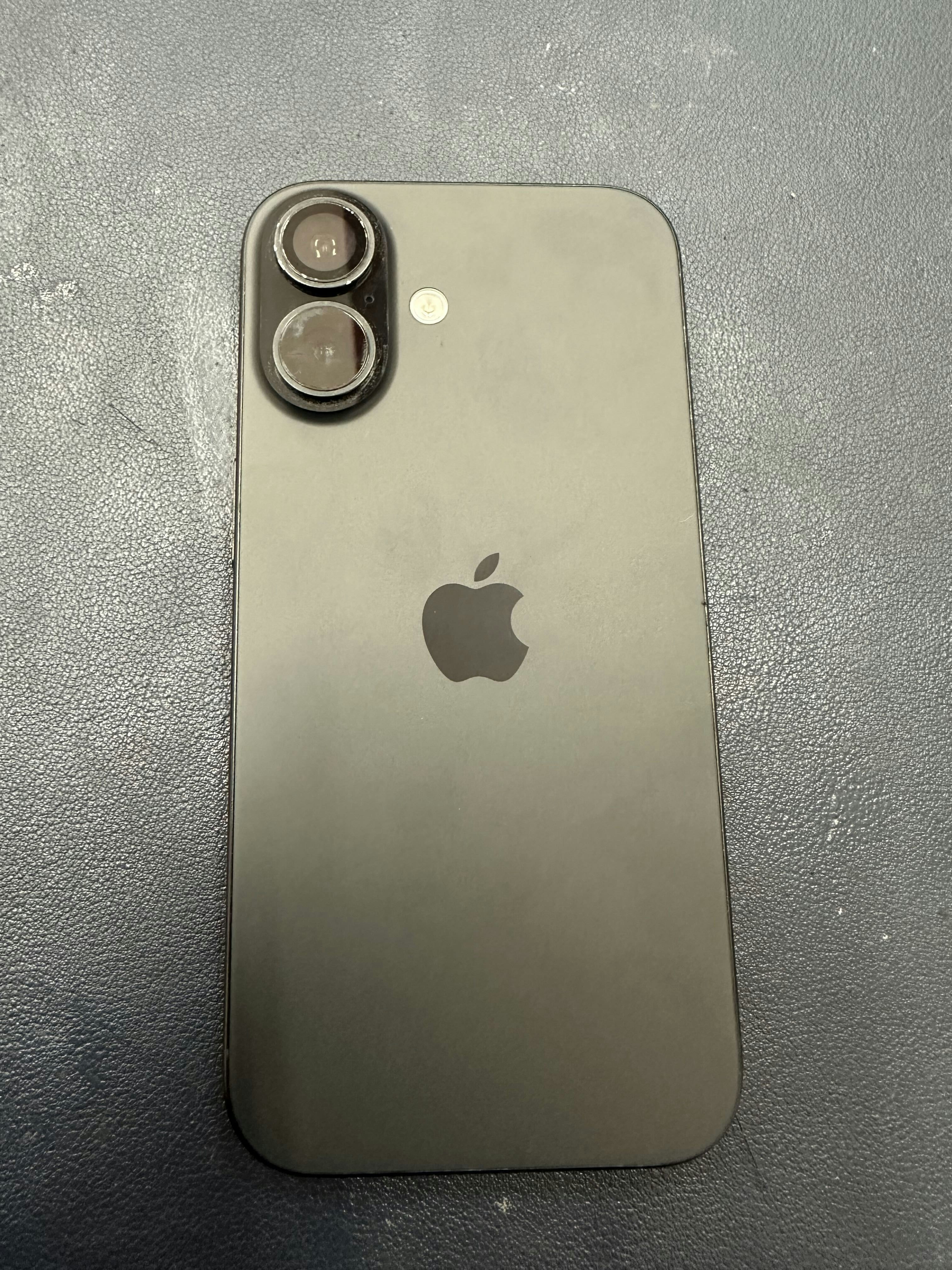 iPhone 16 カメラレンズ　修理 後