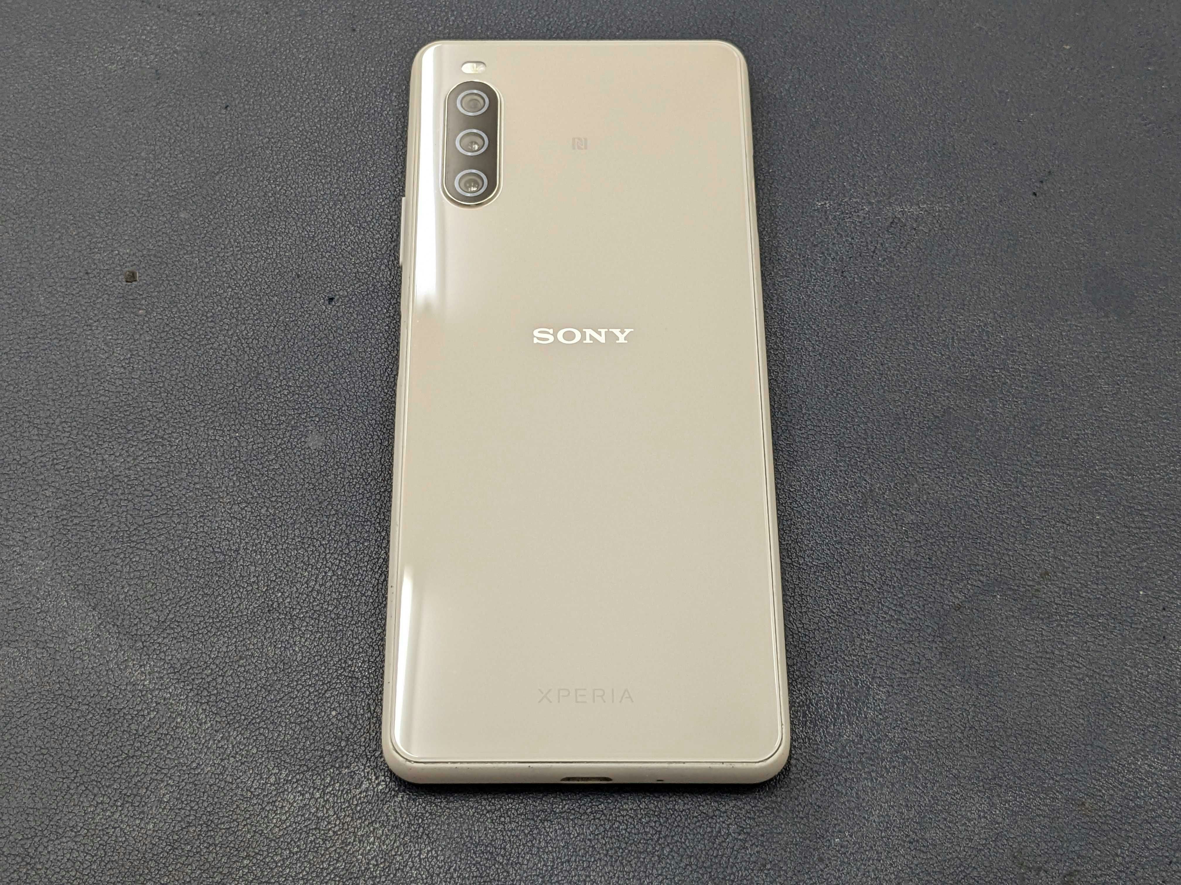 えくすぺりあ エクスペリア Xperia 10 lll 電源ボタン 反応しない 交換 修理