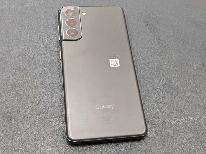 Galaxy ギャラクシー ぎゃらくしー S21 5G 経年劣化 充電減り早い 電源落ちる ばってりー バッテリー