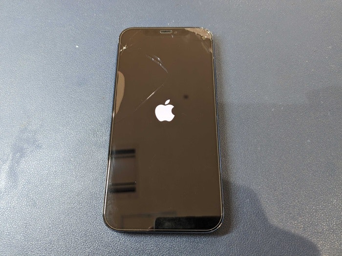 iPhone12　iPhone　修理　iPhone修理　スマホ修理　スマホ　即日　リンゴループ　豊川　豊橋　新城　蒲郡　湖西　浜松