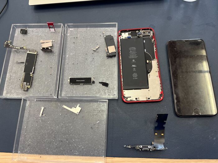 豊田市】iPhone 8Plus 充電口修理 まちスマGAZA豊田店
