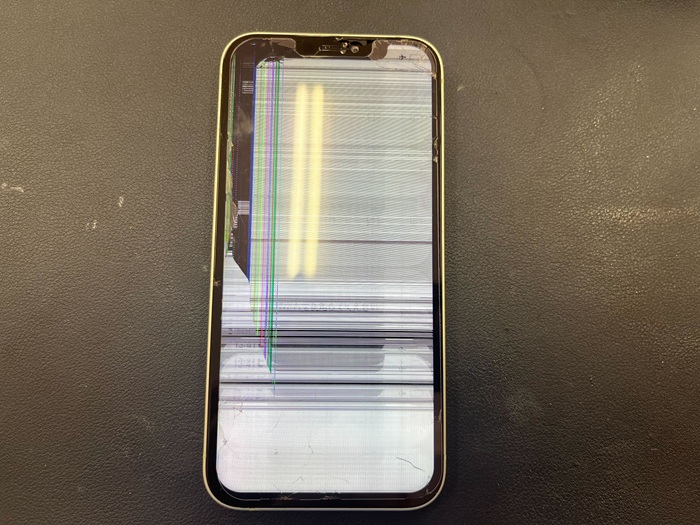 豊田市】iPhone 12 画面修理 まちスマGAZA豊田店