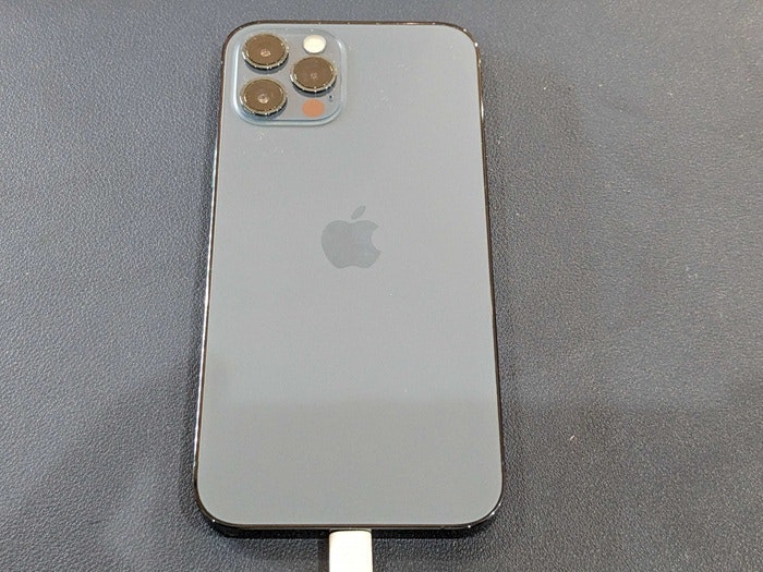 iPhone 12Pro 充電持ち悪い バッテリー持ち悪い 充電持ち良くする バッテリー持ち良くする バッテリー交換 故障 修理
