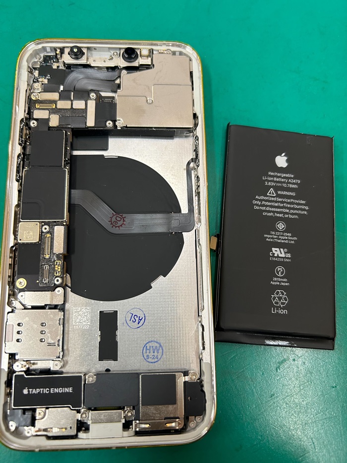 iPhone12 Pro 背面ガラスの交換しました！【イオン春日井店】