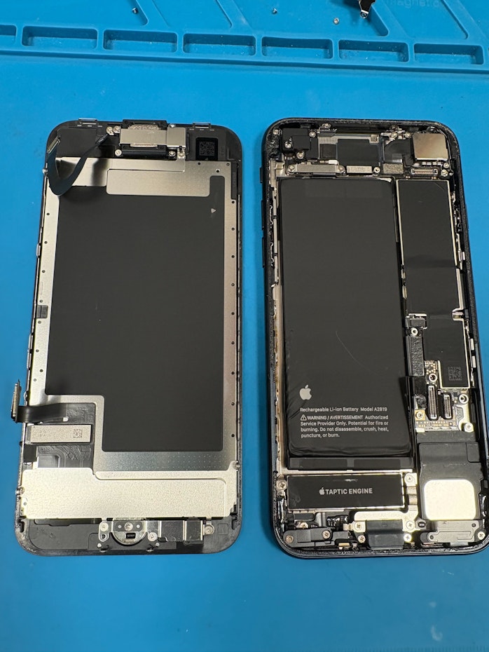iPhoneSE3　バッテリー交換　iPhone修理