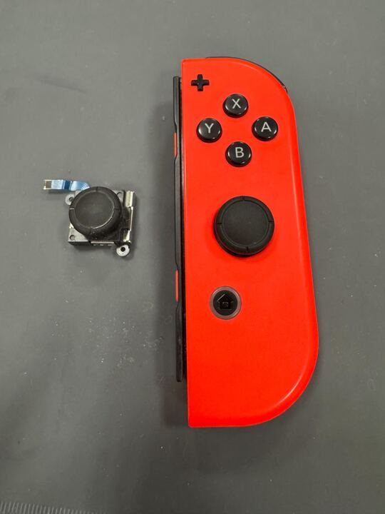 Switch Nintendo Switch ニンテンドースイッチ ジョイコン勝手に動く