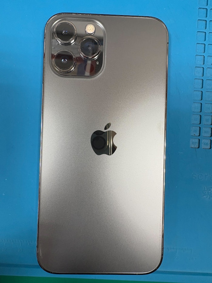 iPhone12ProMax　充電口交換　ドック交換