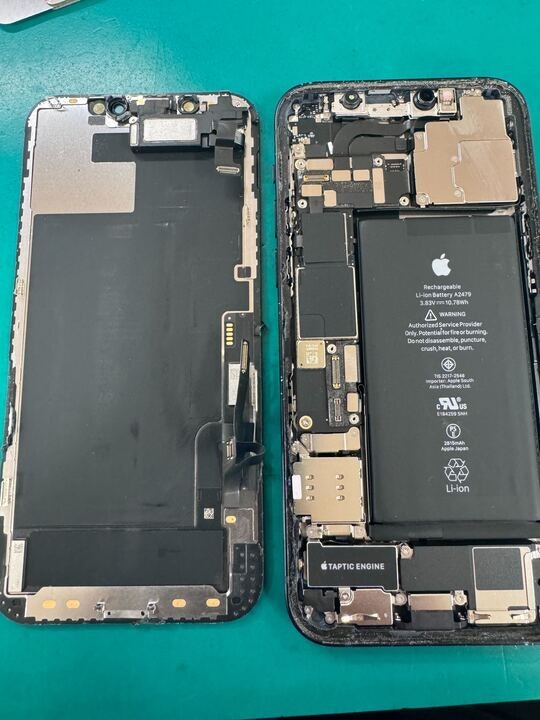 iPhone12　バッテリー交換