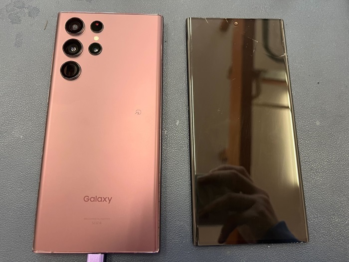 豊田市】Galaxy S22 Ultra 画面割れ修理 まちスマGAZA豊田店