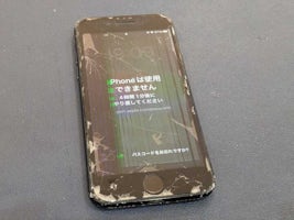【豊田市】iPhoneSE 第2世代の画面交換修理を行いました！画面割れと表示不良も即日対応