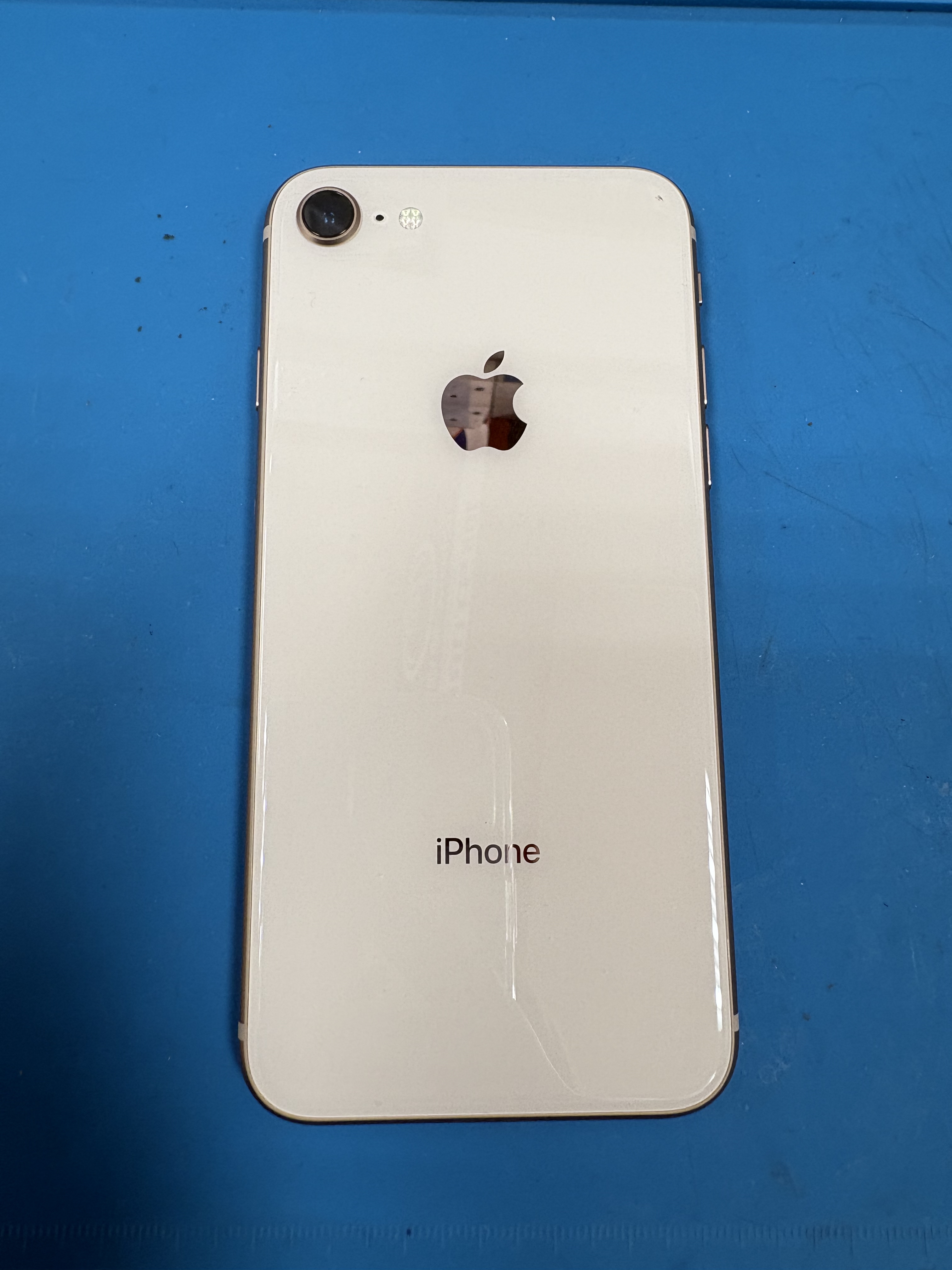 豊橋市】iPhone SE（第3世代）のバッテリー交換｜サービス表示が出たら