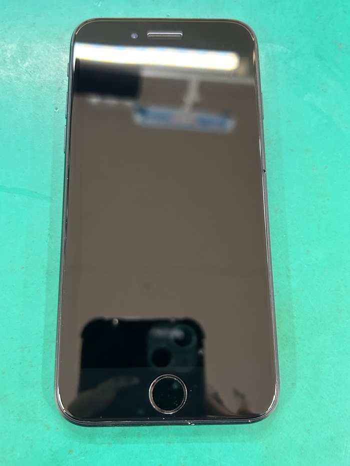 iPhone SE2 ガラス割れ画面交換 【イオン春日井店】