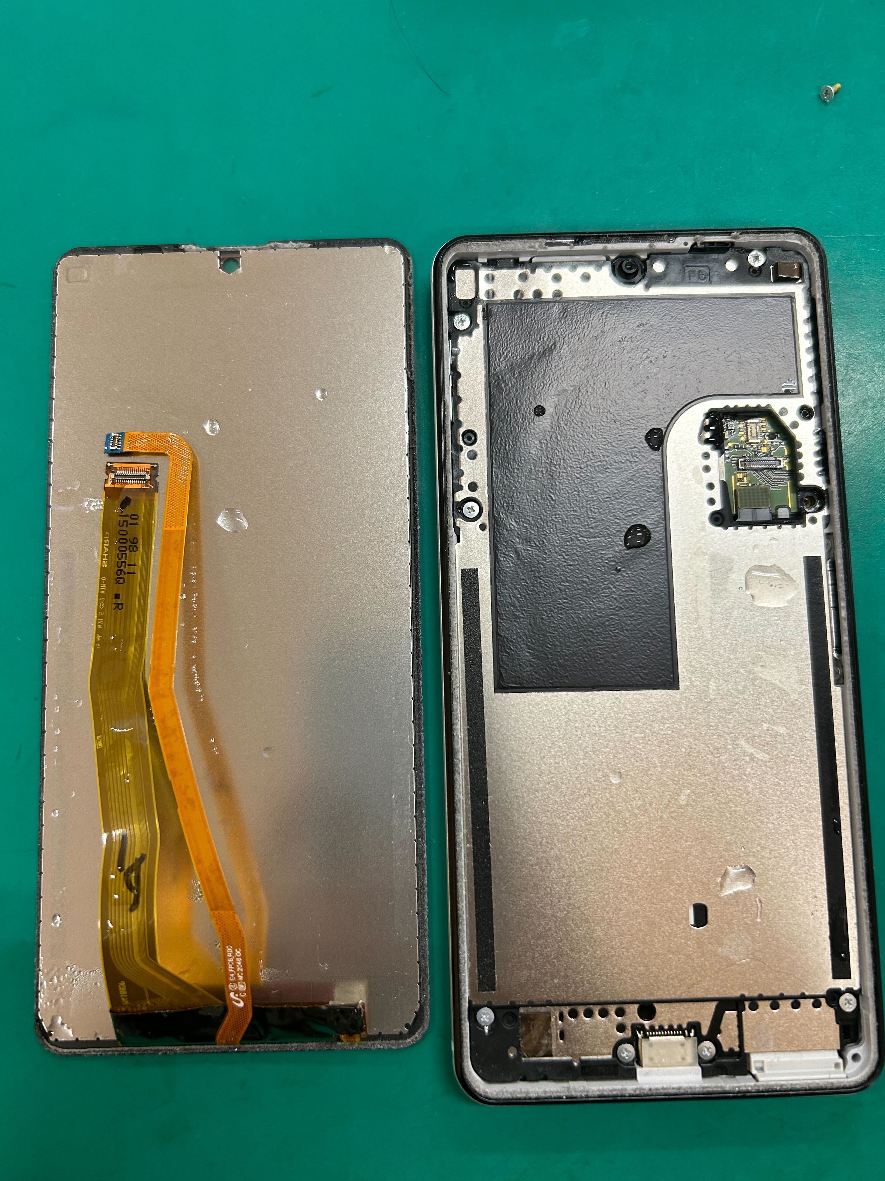 AQUOS sense4 lite 64GB　シルバー　動作品・傷汚れ無し AQUOS sense4 lite 64GB シルバー 中古Bグレード （IMEI