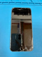 iPhone6splus 画面が割れてしまった🥲 画面交換【イオン豊橋南】