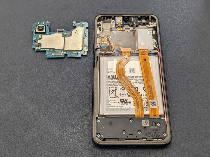 豊田市】Galaxy A23 5G 画面修理 まちスマGAZA豊田店