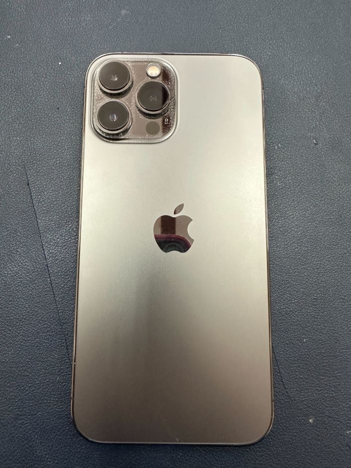 アイフォン　iPhone　13 pro Max　バッテリー交換　充電の減りがはやい　