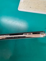 【豊川市】iPhoneXのバッテリー膨張修理｜画面が浮いてきたら要注意！即日交換対応