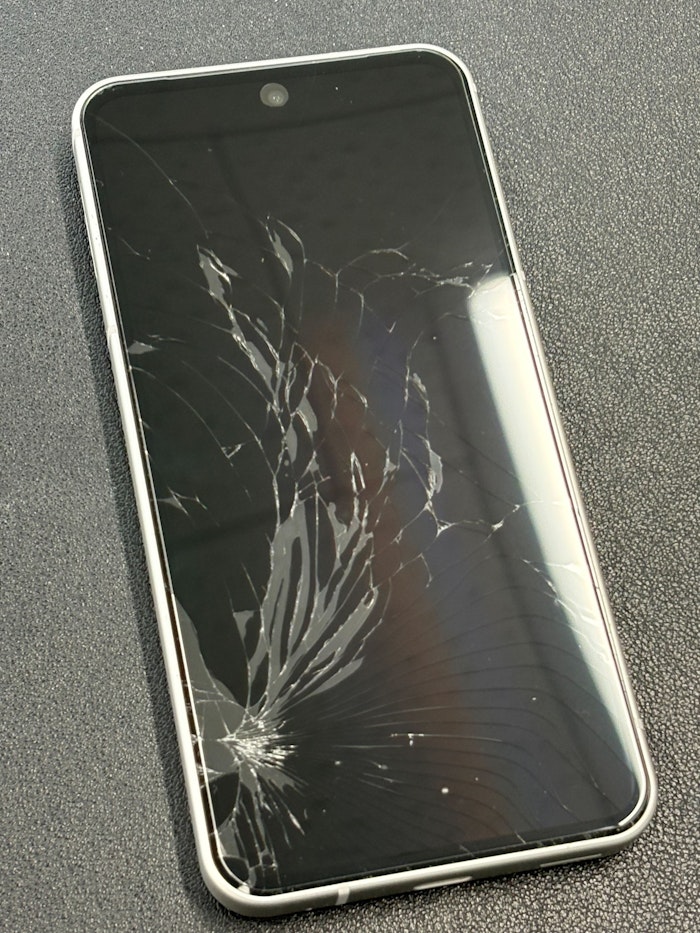 AQUOS sense9 画面割れ