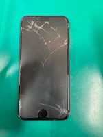【春日井市】iPhone SE３ 画面映らない　画面修理　イオン春日井店