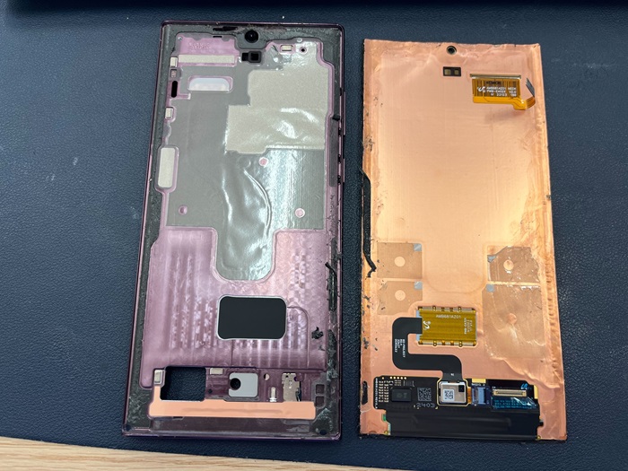 豊田市】Galaxy S22 Ultra 画面割れ修理 まちスマGAZA豊田店
