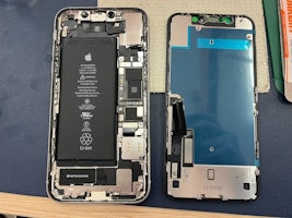 【即日60分で修理！】豊川市でiPhone11の画面交換🌟【画面割れ・液晶漏れ】