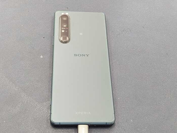 Xperia エクスペリア　1 lll　バッテリー　ばってりー　充電減り早い　経年劣化　交換　