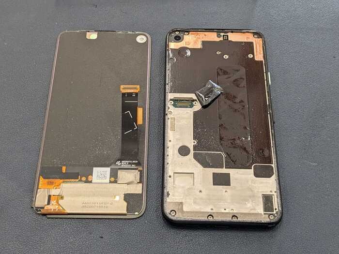 ぴくせる　ピクセル　Pixel 4a 4G 表示不良　液晶もれ　落下　ひびわれ　ゴーストタッチ　勝手に動く　画面真っ暗　修理