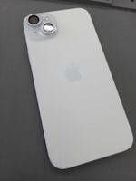 【豊川市】iPhone 15 Plusの背面ガラス割れ修理を行いました！背面交換で綺麗な状態に復旧